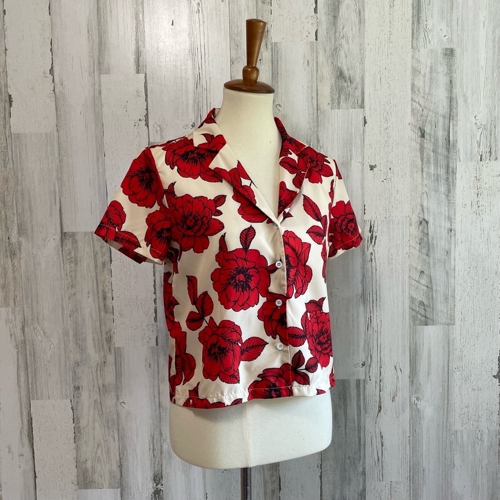 Shein Tropical Print Button-Up Shirt - Picture 4 of 10